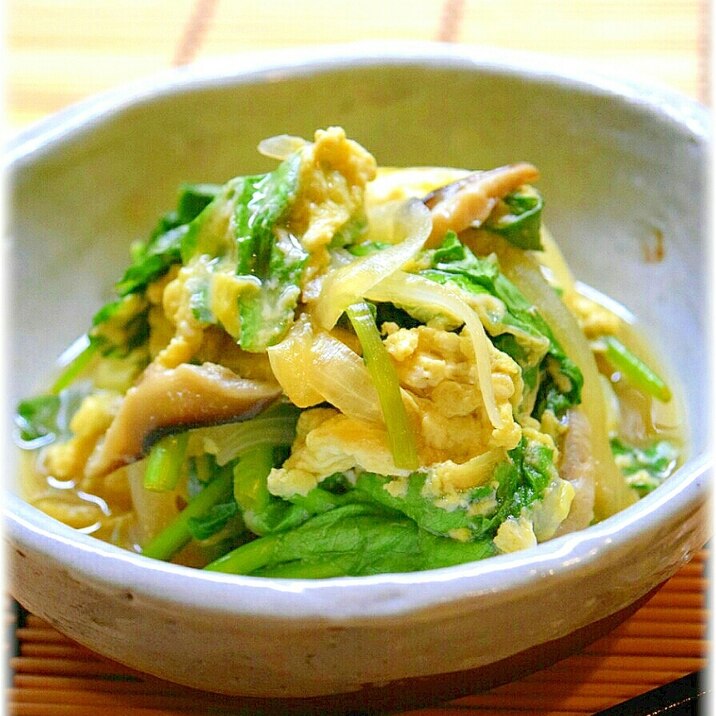 三つ葉と玉ねぎと椎茸の卵とじ レシピ 作り方 By Nori Noko 楽天レシピ 三つ葉と玉ねぎと椎茸の卵とじ レシピ 作り方 By Nori Noko 楽天レシピ